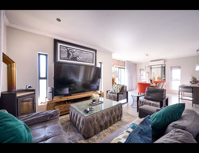 3 BEDROOM HOUSE FOR SALE IN BARBEQUE DOWNS